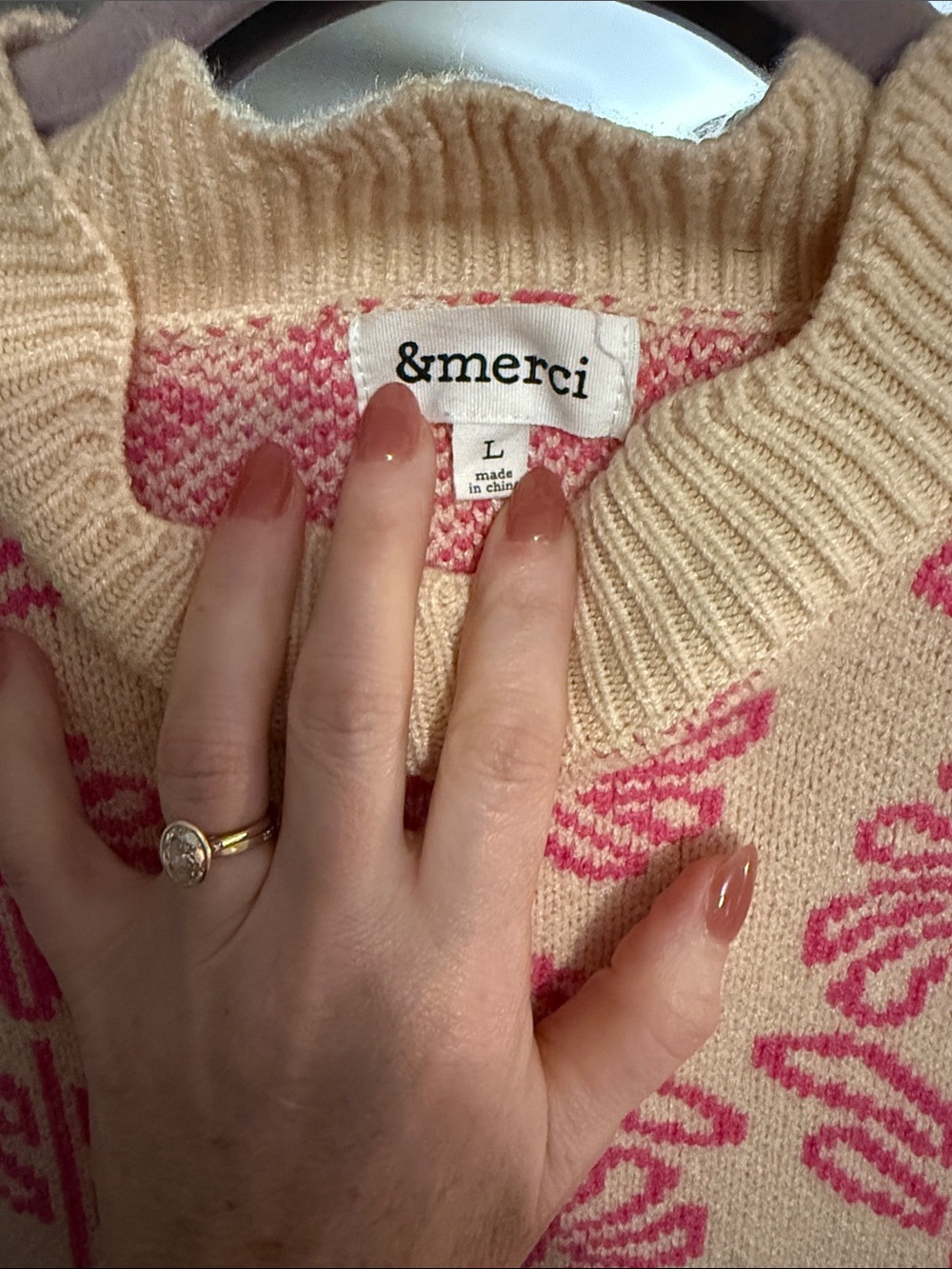 Floral Knit Crewneck Sweater Vest in Cream and Pink - Picture 3 of 7